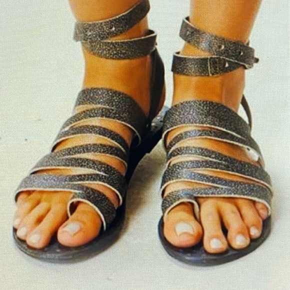 New! Free People Sunever Washed Black Sandals - Picture 1 of 9